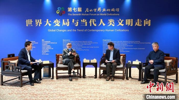 9月27日，第七屆尼山世界文明論壇首場高端對話舉行?！×籂?攝