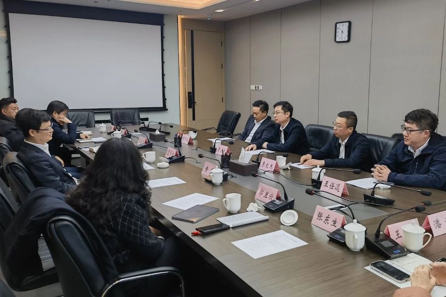 1741098035869973.jpg 054913f7b94da37224ae78ff30723edb.jpg