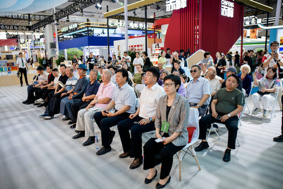 1752736170109528.jpg 新書2.jpg