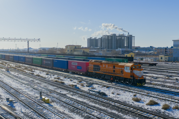 1765867525886411.png 640 (4).png