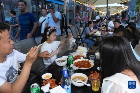 浙江新昌：夜經(jīng)濟(jì)拉動旅游業(yè)發(fā)展