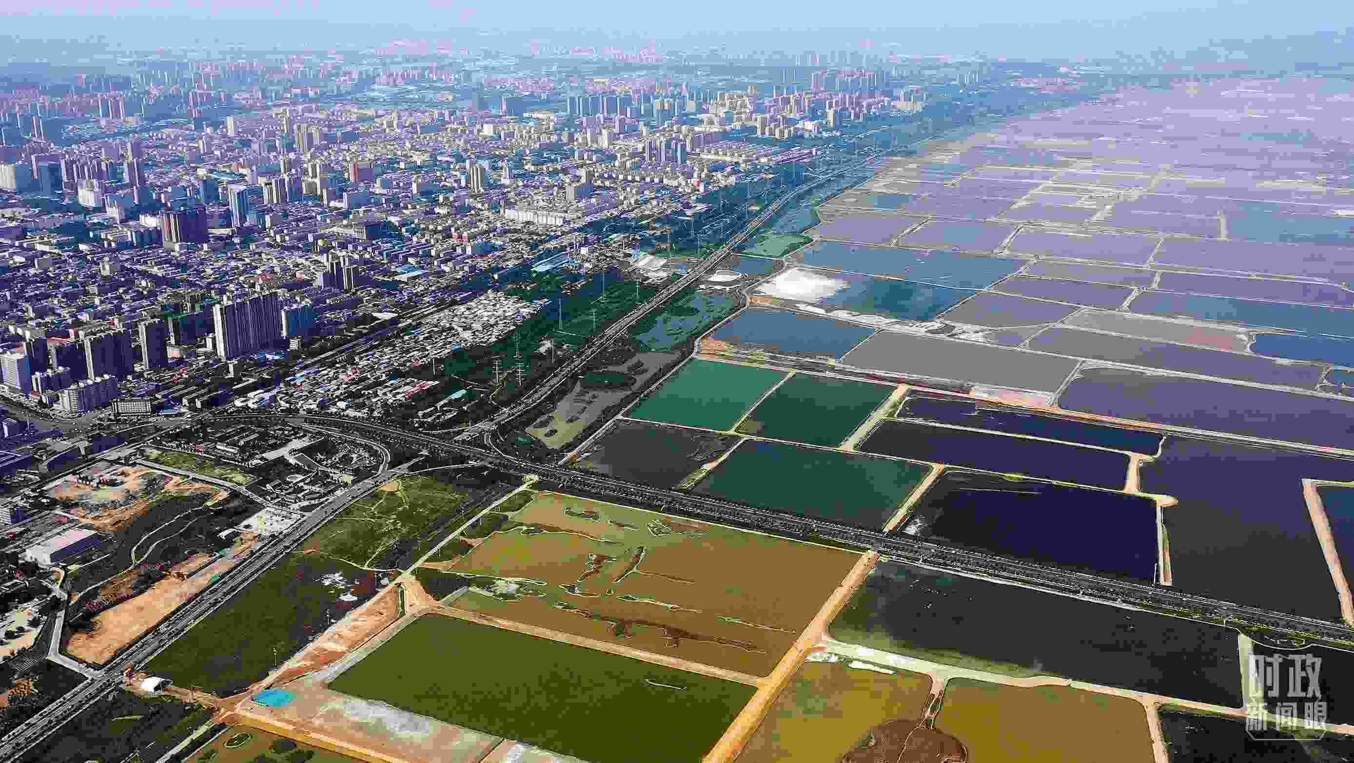 △俯瞰山西運城。（總臺記者裴大偉、康曉宇拍攝）