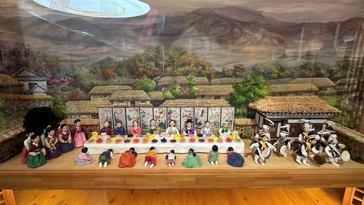 朝鮮族花甲禮展示。人民網(wǎng)記者 金洪花攝