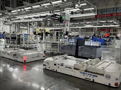 新能源汽車(chē)智能生產(chǎn)線(xiàn)。人民網(wǎng) 王紹紹攝