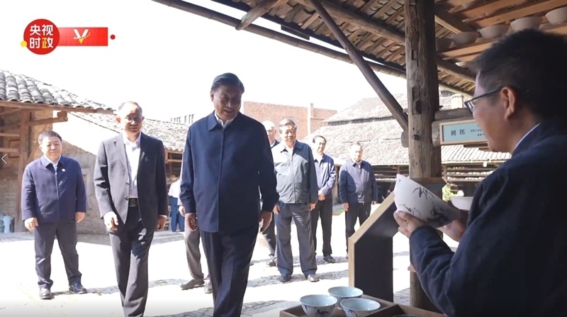 2023年10月11日，習近平在江西景德鎮(zhèn)考察。（視頻截圖）