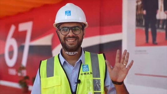 穆罕默德·坦塔維接受人民網記者采訪