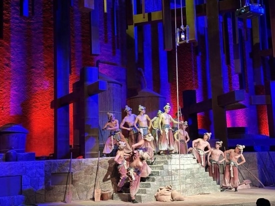 《天釀》演出場(chǎng)景。本報(bào)記者劉書文攝