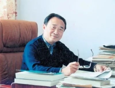 中年時的鐘萬勰。大連理工大學(xué)供圖