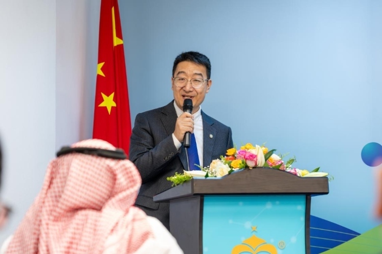 沙特智慧宮語(yǔ)言公司董事長(zhǎng)馬永亮致辭。主辦方供圖