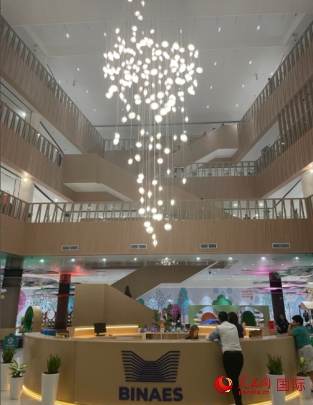 圖為中國援助薩爾瓦多國家圖書館內(nèi)景。 人民網(wǎng)記者 彭敏攝