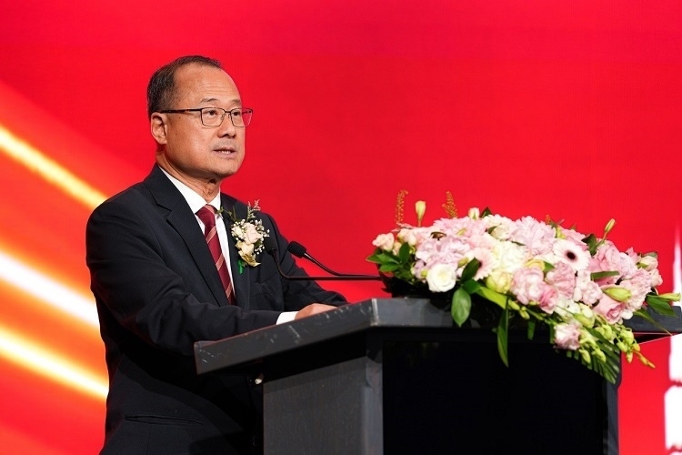 第十四屆全國政協(xié)常委、香港中華總商會會長蔡冠深致辭。阿聯(lián)酋中華工商總會供圖