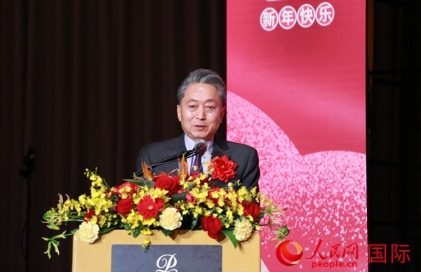 日本前首相鳩山由紀(jì)夫致辭。人民網(wǎng) 許可攝