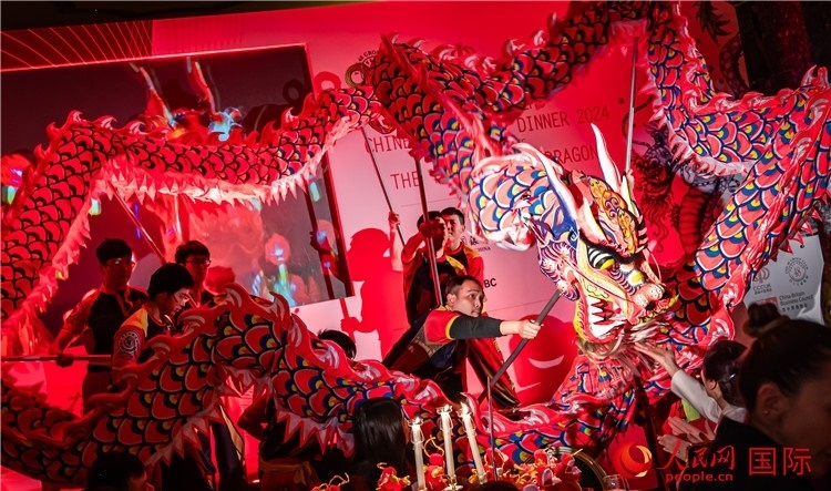 “共慶中國年 共享新機遇”破冰者新春晚宴現(xiàn)場盛況。人民網(wǎng) 郭錦標攝