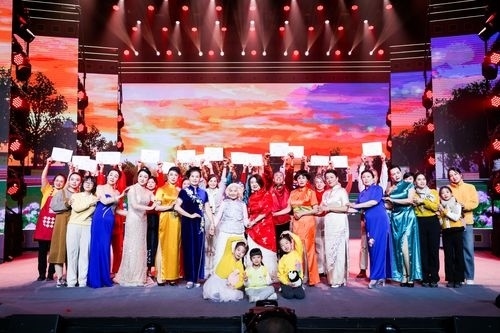 國家老年大學教學成果展演暨2024年春節(jié)特別節(jié)目。國家開放大學供圖