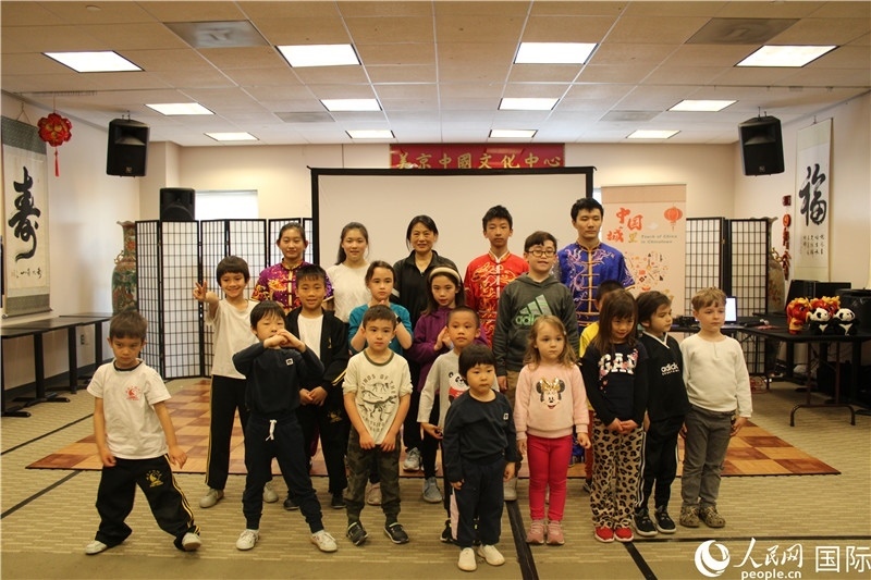 2、此次活動是在美京中國文化中心舉辦的“中國城里品中國”系列文化活動之一。 伊莎貝爾·羅德里格斯攝