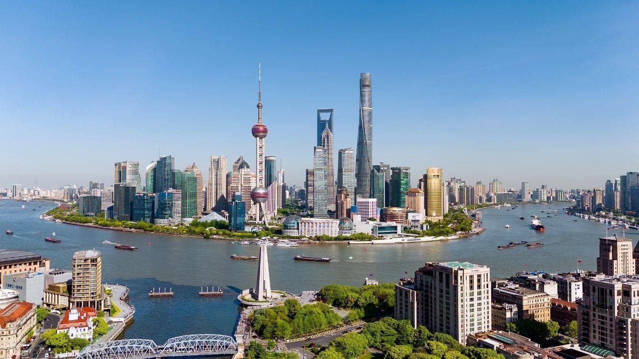 從一扇“門”、一座“城”、兩張“網(wǎng)”，看浦東新區(qū)改革常新