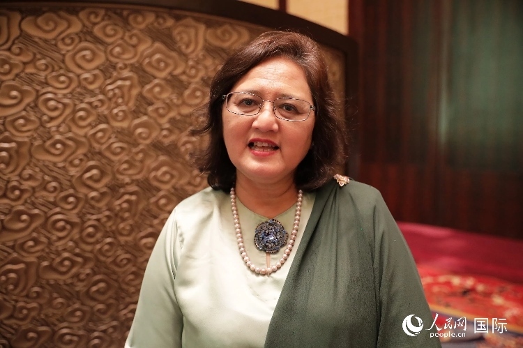 馬來西亞高教部高教司司長阿茲琳達(dá)接受人民網(wǎng)采訪。人民網(wǎng) 王婧攝