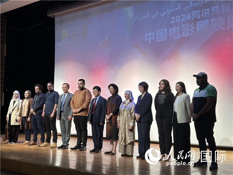 中阿兩國官員、電影行業(yè)從業(yè)者、媒體代表等出席開幕式 郝瑞敏攝