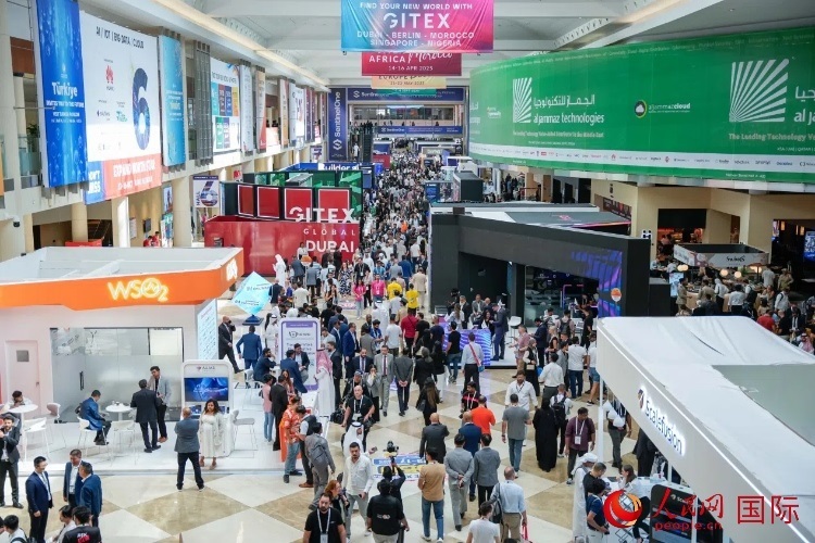 迪拜世界貿(mào)易中心場館內(nèi)一角。人民網(wǎng) 塔里克·易卜拉欣攝