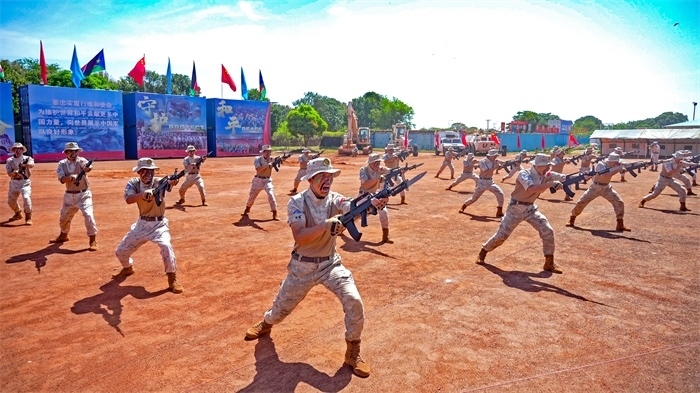 刺殺操表演。王軍杰攝