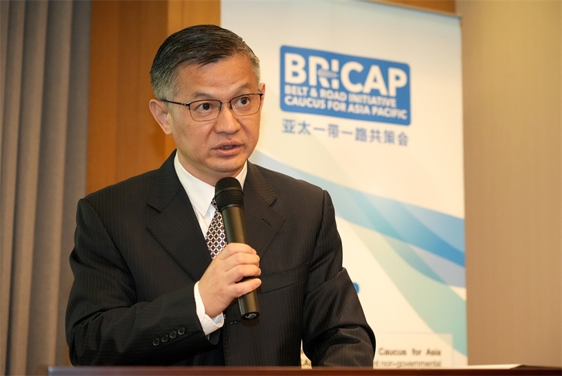 鄭學方作主旨演講。主辦方供圖