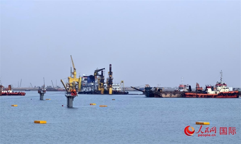 祖拜爾海底隧道施工場(chǎng)景。人民網(wǎng)記者管克江攝