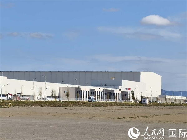 科技城內(nèi)已經(jīng)建成的工廠(chǎng)。人民網(wǎng)記者 黃培昭攝