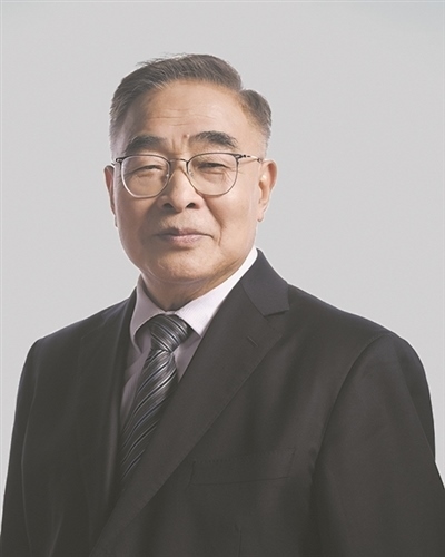 張伯禮 全國人大代表、中國工程院院士