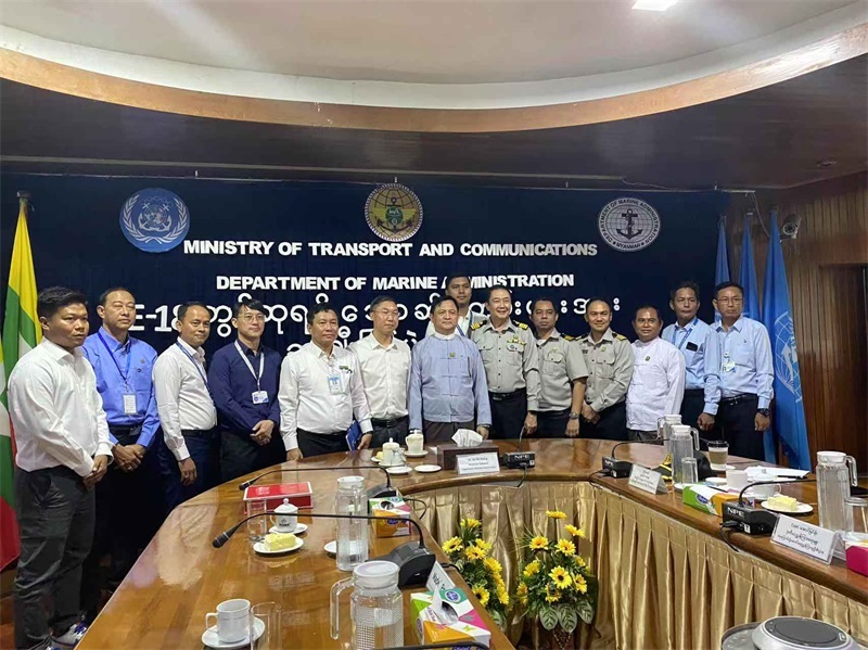 緬甸第18屆國(guó)家級(jí)港口設(shè)施安全聯(lián)合演習(xí)頒獎(jiǎng)儀式現(xiàn)場(chǎng)。中緬油氣管道公司供圖