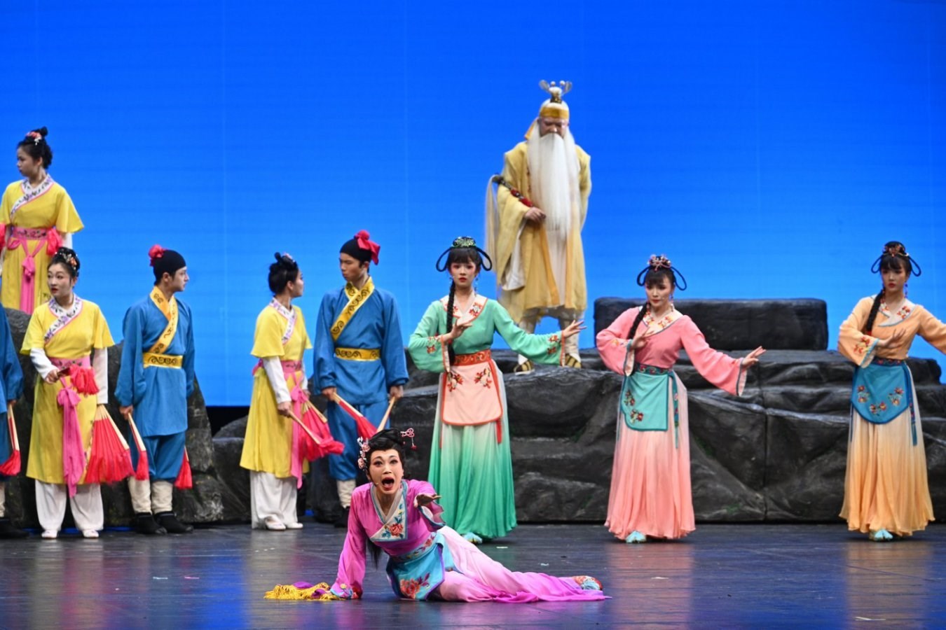 《七妹與蛇郎》演出劇照。國(guó)家大劇院供圖